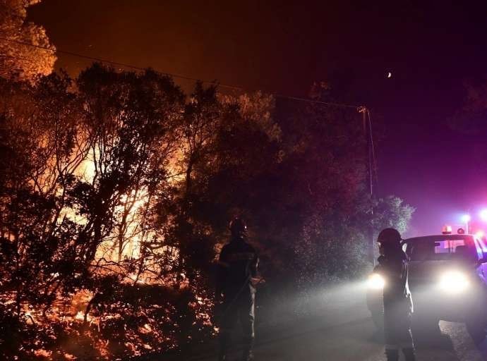 Φωτιά στην Αττική - Λέκκας: Οι τέσσερις λόγοι που έκαναν τη φωτιά να εξαπλωθεί γρήγορα