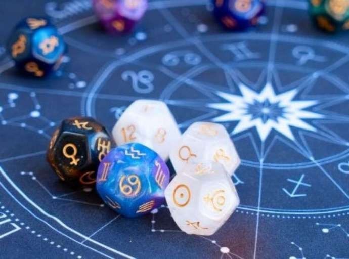 Ζώδια | Οι αστρολογικές προβλέψεις για σήμερα Τρίτη 13 Αυγούστου 2024