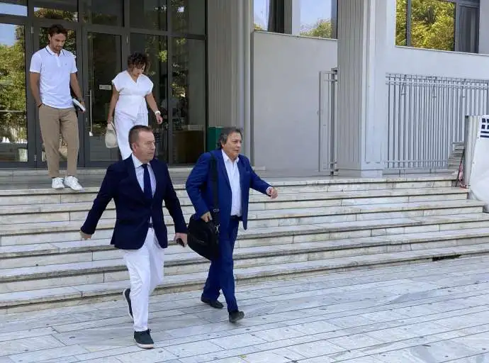 "Να αναβαθμιστεί σε κακούργημα το μπάζωμα στα Τέμπη"