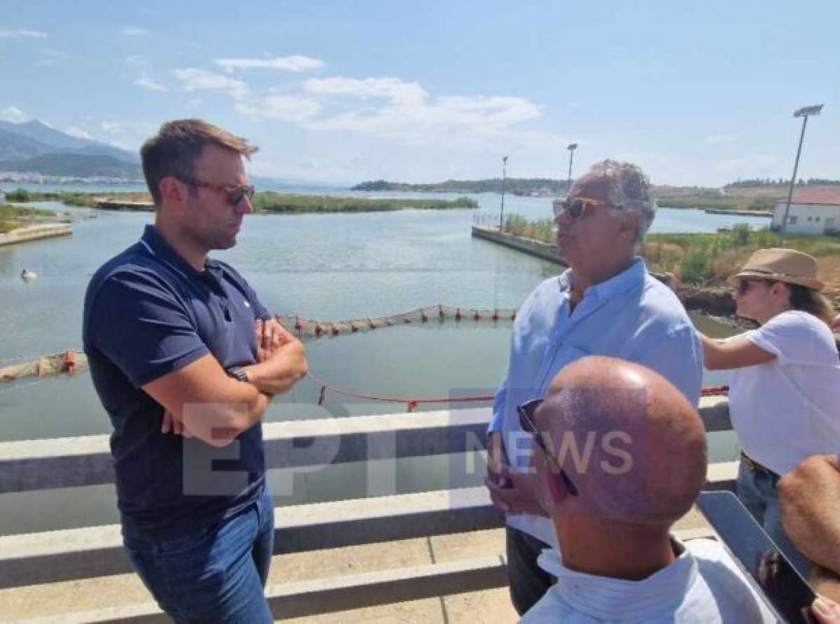 Κασσελάκης από Βόλο: Ευθύνες της κυβέρνησης για το ζήτημα με τα νεκρά ψάρια