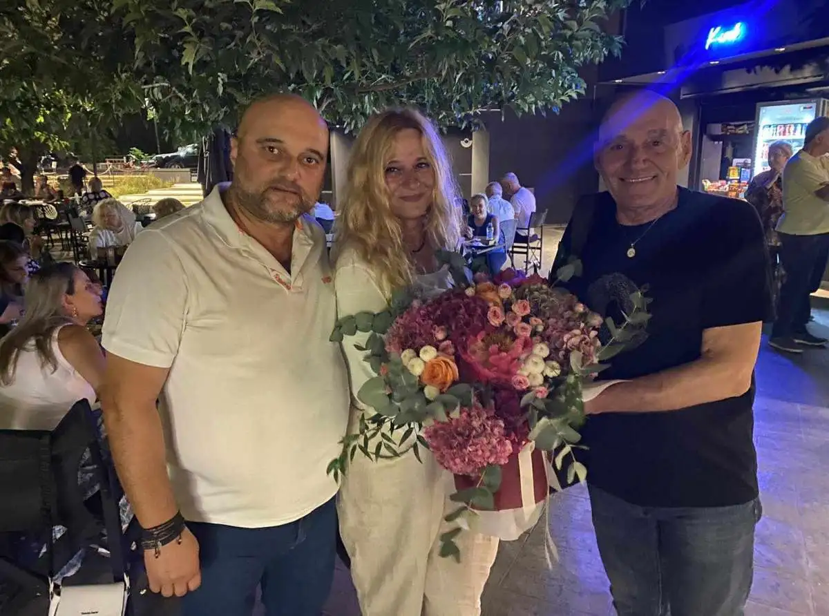 Η Λάρισα τίμησε την Ευανθία Ρεμπούτσικα και τον σκοπό της μαγικής συναυλίας της (ΦΩΤΟ)