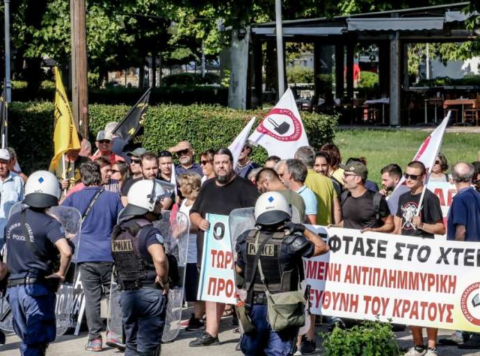 Αγρότες για επίσκεψη Μητσοτάκη στη Θεσσαλία: "Είπε ό,τι και μετά τον Ιανό το 2021 και δεν έχει γίνει τίποτα"