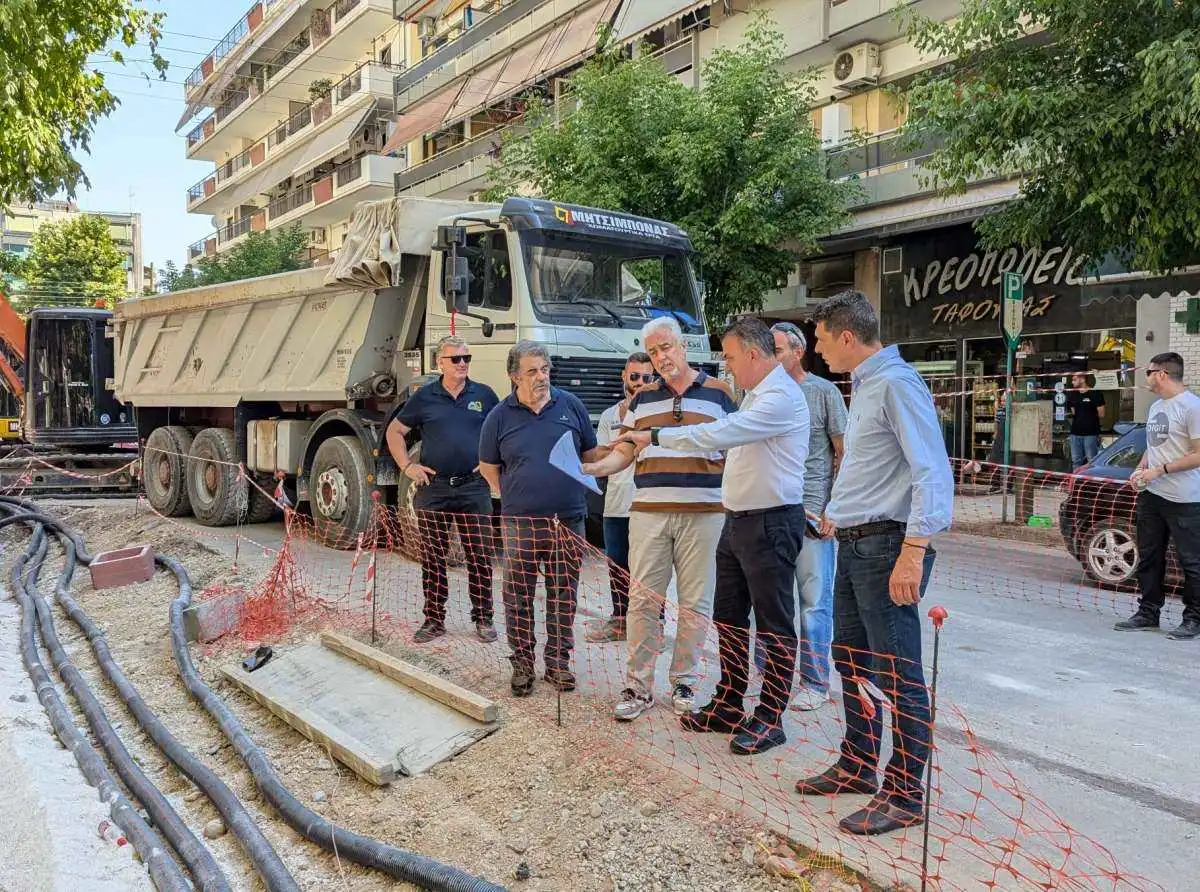 Πολιτικές κόντρες στην Ανθίμου Γαζή - Από την "κόλαση" στον "παράδεισο"!!!