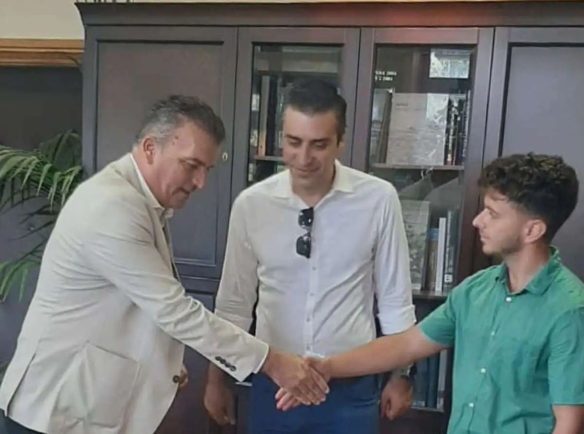 Προσλήψεις δύο μηχανολόγων στον Ενιαίο Σύνδεσμο Διαχείρισης Στερεών Αποβλήτων Δήμων και Κοινοτήτων Π.Ε. Λάρισας (ΦΟΔΣΑ)