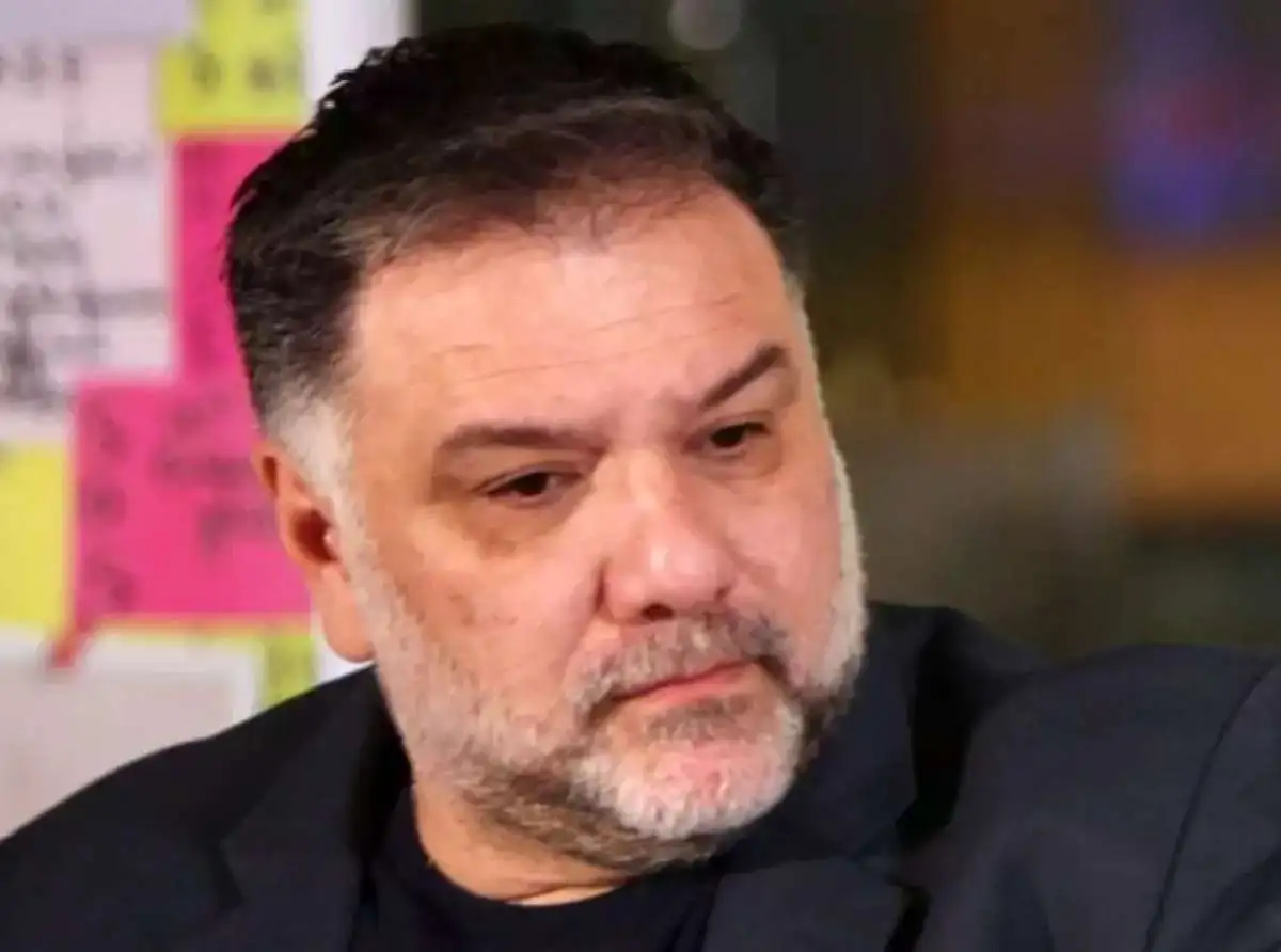 Έξαλλος ο Γρηγόρης Αρναούτογλου: «Ποιός άνθρωπος μπορεί να κάνει κάτι τέτοιo;»