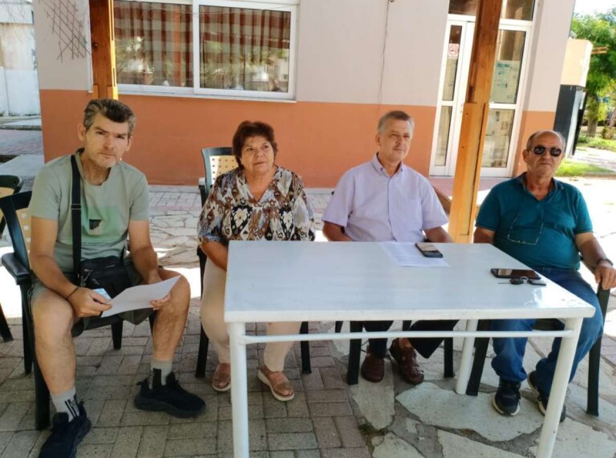 Συγκέντρωση διαμαρτυρίας των πλημμυροπαθών από τις Εργατικές Κατοικίες της Γιάννουλης