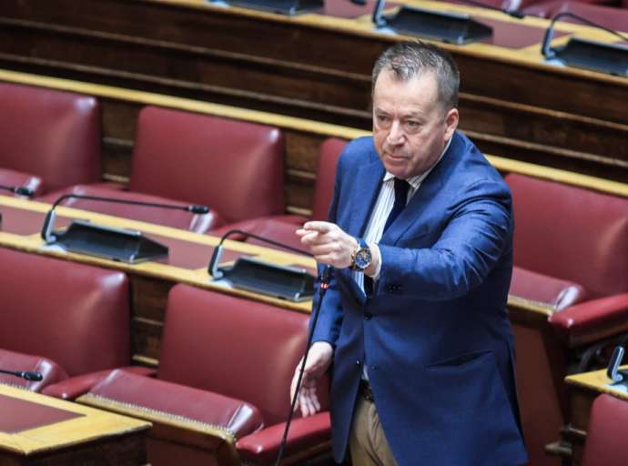 Κόκκαλης σε Δένδια: Απαράδεκτη η έλλειψη ανταπόκρισης στα δίκαια αιτήματα των αποφοίτων Ανωτέρων Στρατιωτικών Σχολών Υπαξιωματικών
