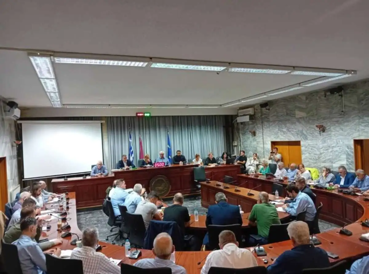 Στα 3 δισ. ευρώ τα “φέσια” στους ΟΤΑ – Επί θύραις διάταξη νόμου για τη ρύθμιση τους
