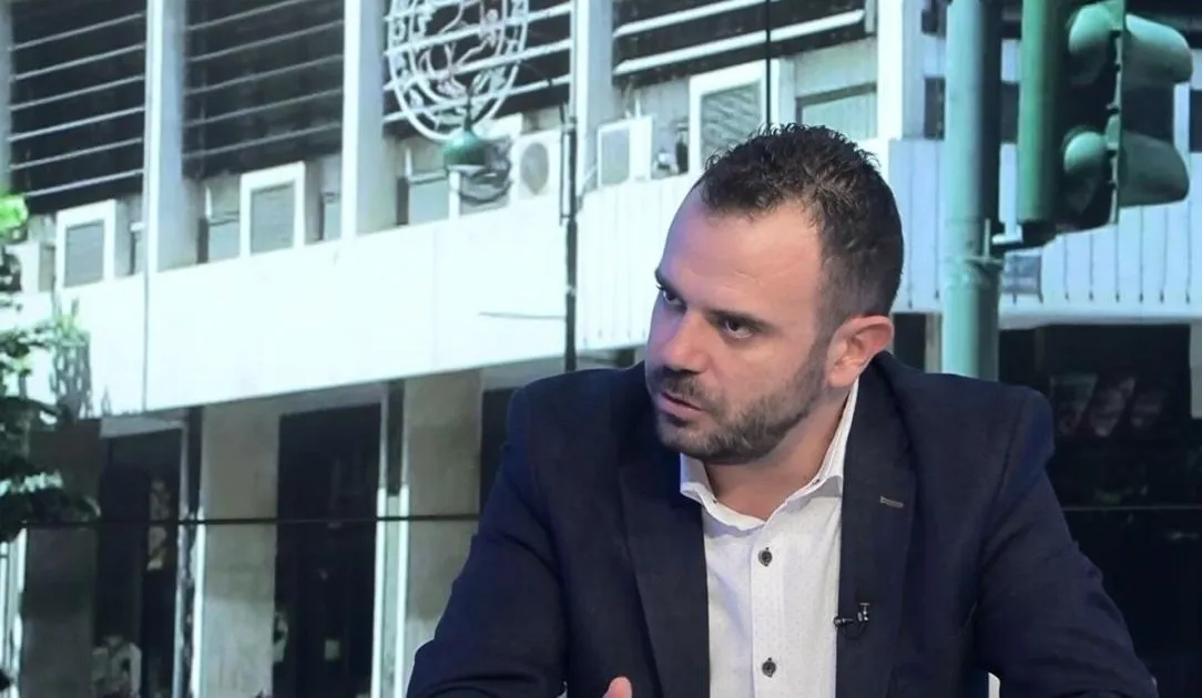 Θάνος Αδαμόπουλος: Στήριξη σε Κέλλα - Ανακοίνωση και από τον Δήμο Λαρισαίων