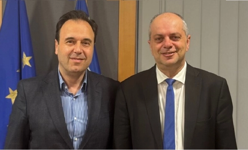 Ψηφιακές αλλαγές και Κτηματολόγιο στο επίκεντρο των επαφών Καπετάνου με Παπαστεργίου και Μπουκώρο