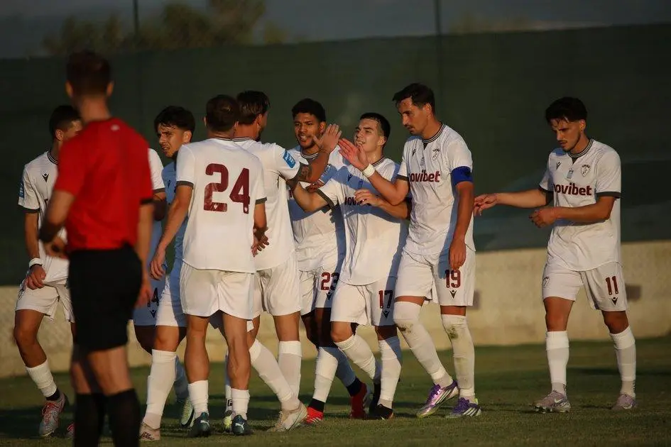 ΑΕΛ-Παναιτωλικός στις 20:00 στο AEL FC ARENA: Ποιους δεν υπολογίζει ο Πετράκης - Υπογράφει ο Σουρλής