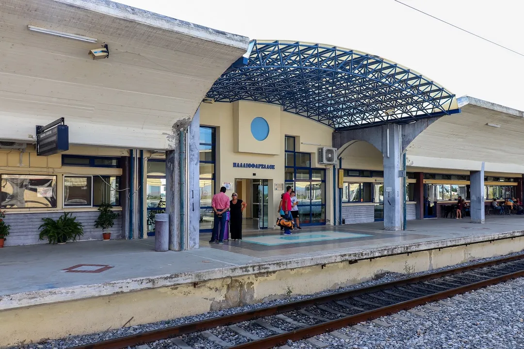 Καταργεί εκδοτήρια η Hellenic Train - Ανάμεσά τους Ραψάνη και Παλαιοφάρσαλος