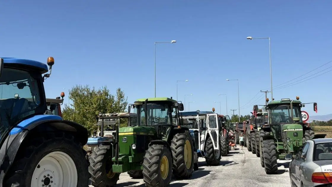 Κυκλοφοριακές ρυθμίσεις λόγω αγροτικών κινητοποιήσεων μεταξύ Καρδίτσας και Λάρισας