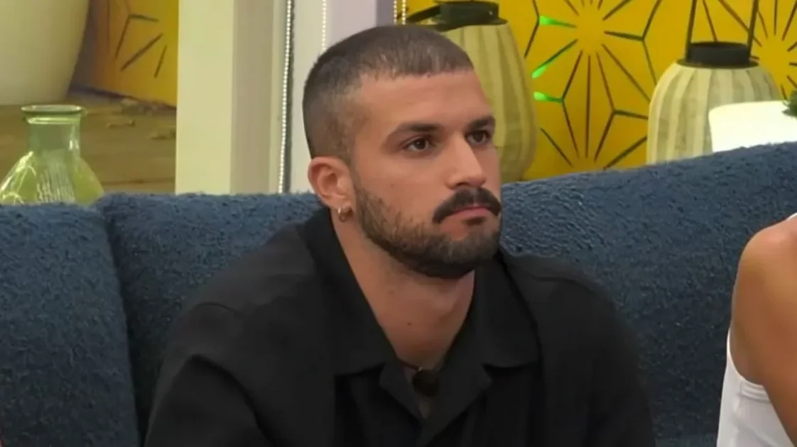 Big Brother: Εκτός σπιτιού ο Ανδρέας Μπαρόλας