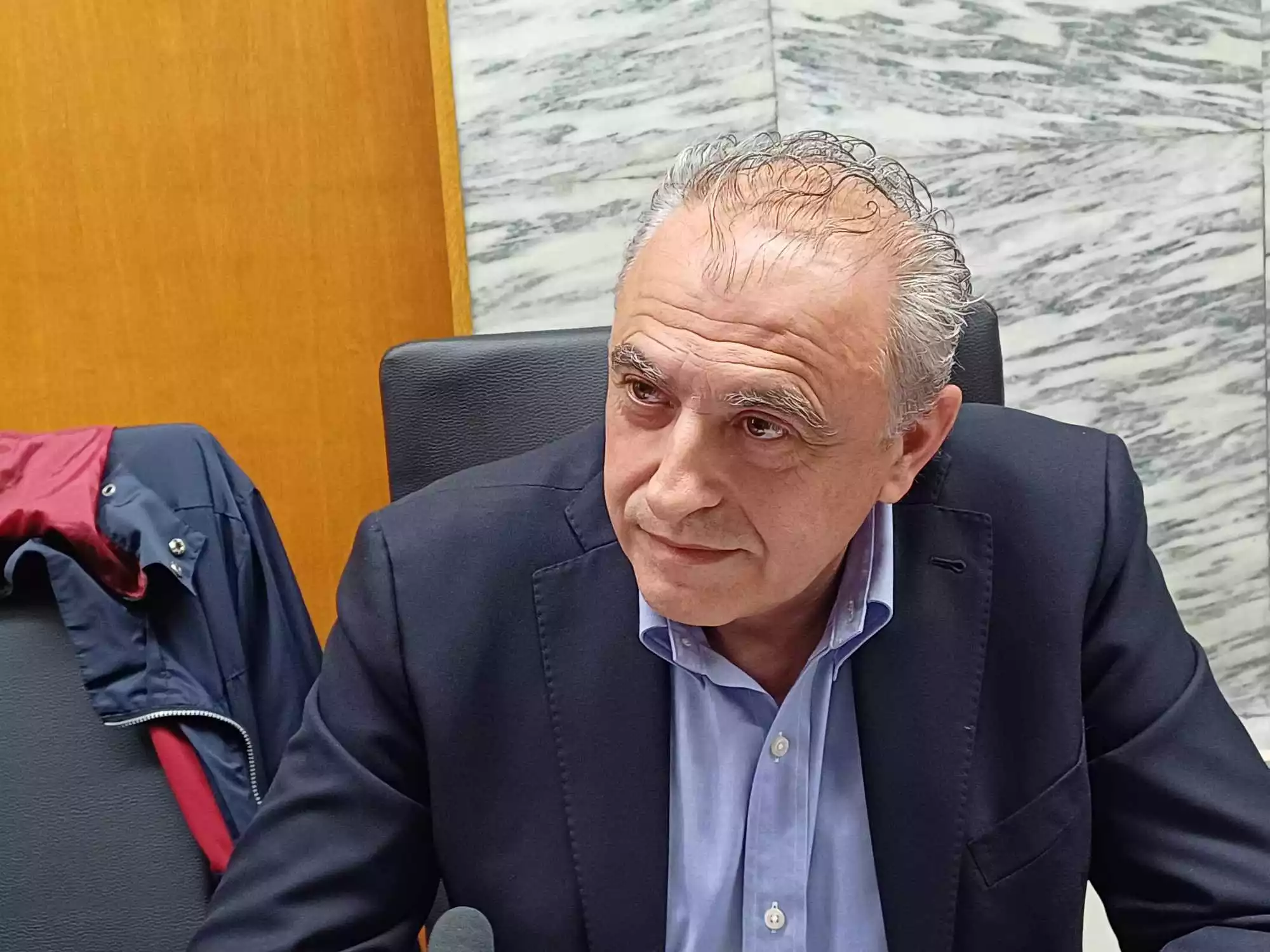 Διαδικτυακό "καρφί" Δεληγιάννη για Μαμάκο και... Παπαμιμίκο!
