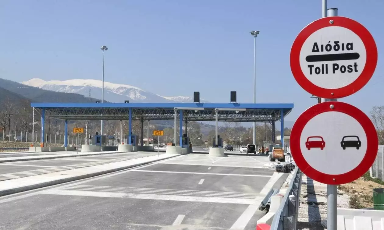 Ταχιάος σε Κόκκαλη για νέα διόδια στα Τέμπη: Τίποτα χωρίς διαβούλευση (VIDEO)