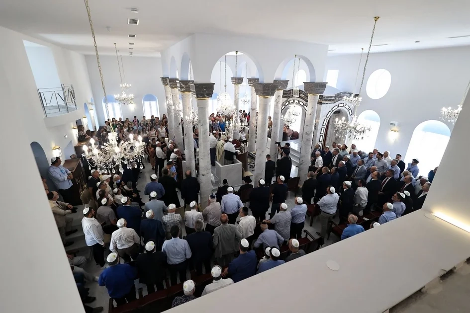 Με Ζαχαράκη και τοπικές αρχές τα εγκαίνια της Εβραϊκής Συναγωγής στη Λάρισα 