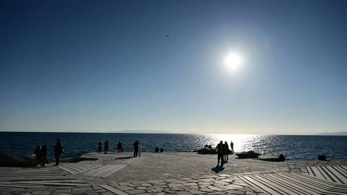 Ο καιρός της Πέμπτης 30/04 σε όλη τη χώρα