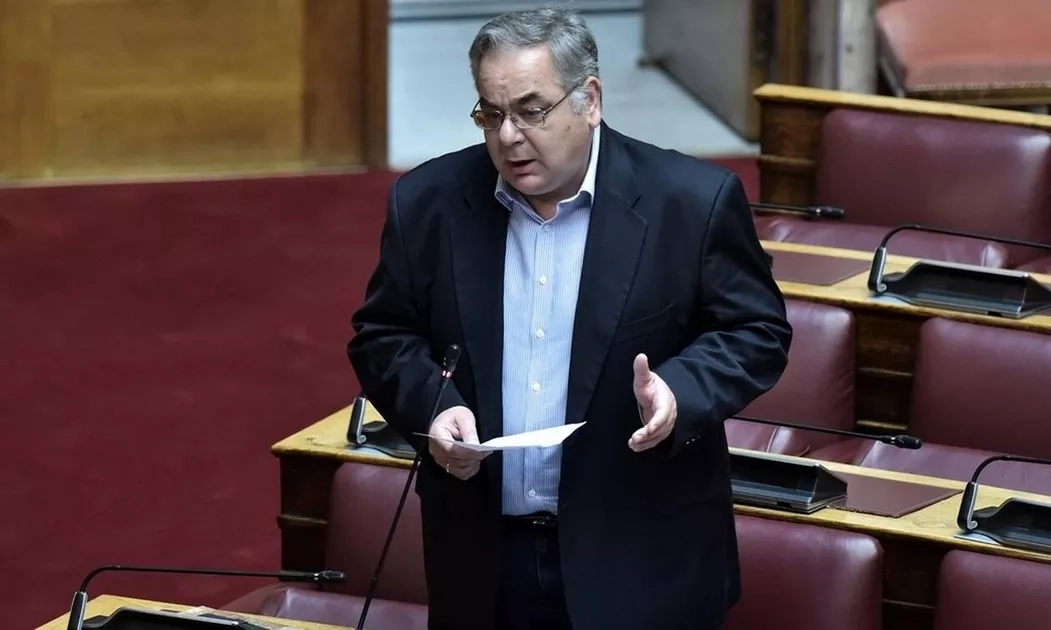 "Άμεσα μέτρα για την καθημερινή μετακίνηση των εργαζομένων με τον προαστιακό Λάρισα - Θεσσαλονίκη"