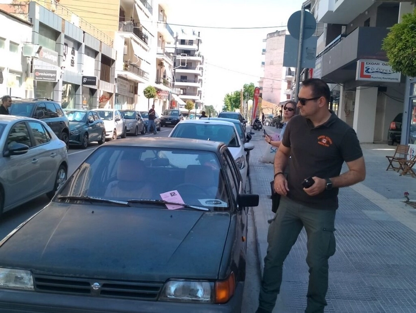 Συμπαράταξη Λαρισαίων: Τα αδιέξοδα (και) της Ελεγχόμενης Στάθμευσης 