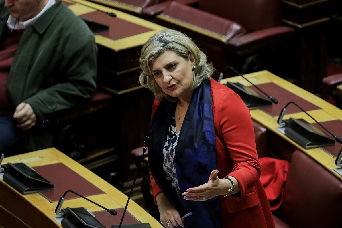Λιακούλη: Πόσοι ακόμη πρέπει να σκοτωθούν στο δρόμο - καρμανιόλα Λάρισας-Φαρσάλων; 