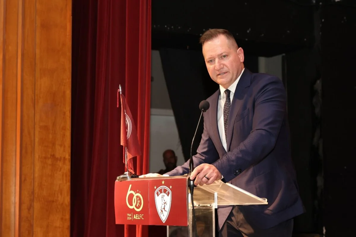 Ψύχωση ΠΟΤ με ΑΕΛ και... απάντηση Νταβέλη στο νέο παραλήρημα Μονεμβασιώτη