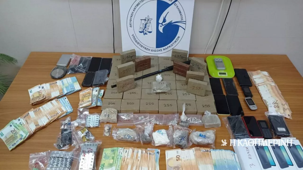 Αττική: Εξαρθρώθηκε σπείρα που διακινούσε ηρωίνη – Ο τρόπος δράσης και οι ρόλοι των μελών
