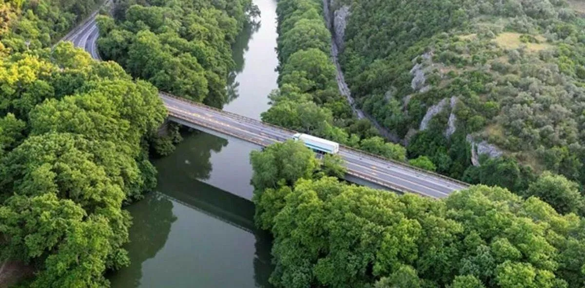 Χωρίς διέλευση οχημάτων και σήμερα η Κοιλάδα των Τεμπών – Οι ώρες που θα ισχύουν οι ρυθμίσεις