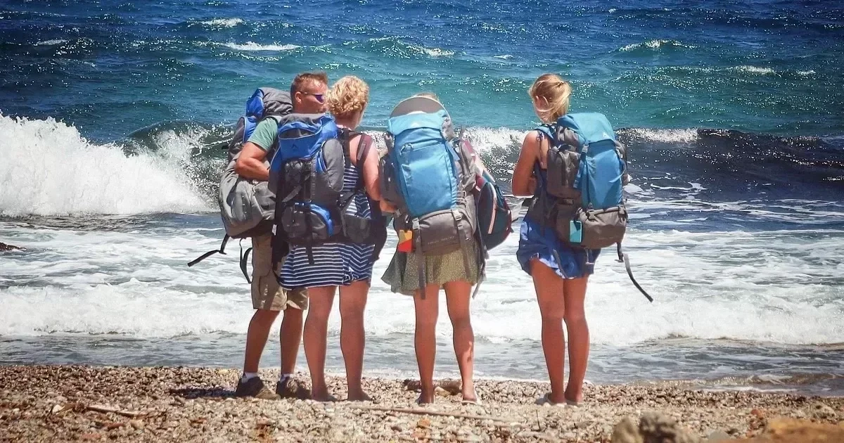 Τουρισμός «για κλάματα»: «Απαγορεύστε τα AirBnb γιατί καταστρεφόμαστε!» λένε οι ξενοδόχοι