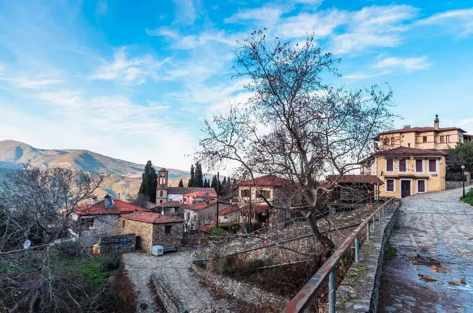 Οριστική λύση δόμησης για οικισμούς κάτω των 2.000 κατοίκων – Όλα όσα ισχύουν και στο ν.Λάρισας