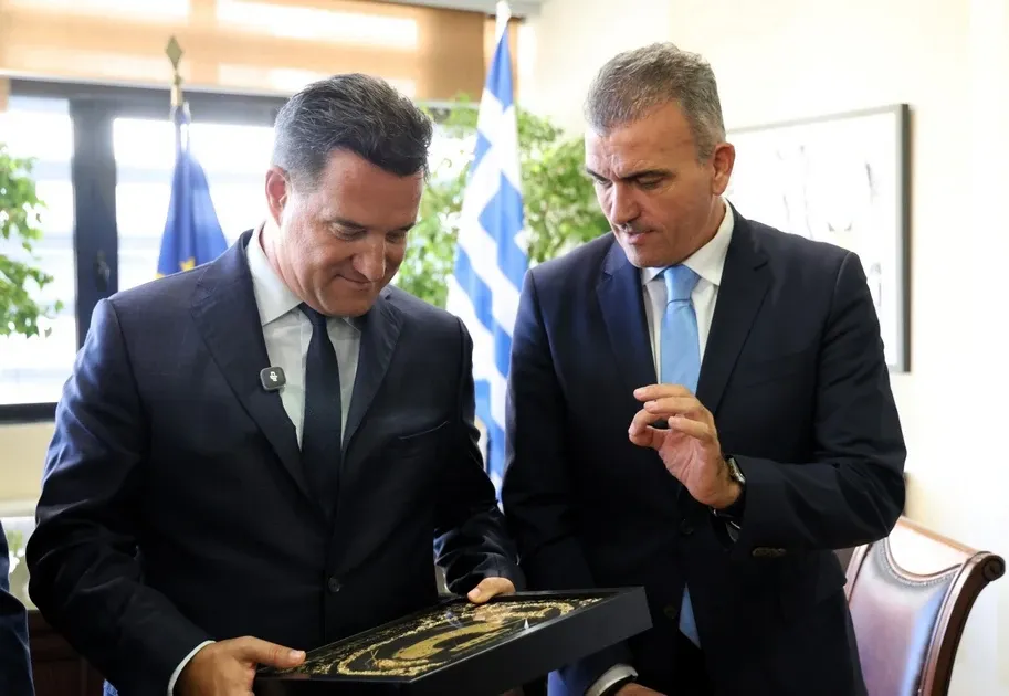 Αναβάθμιση των υπηρεσιών υγείας και έργα για τους πολίτες επί τάπητος στη συνάντηση Μαμάκου - Γεωργιάδη
