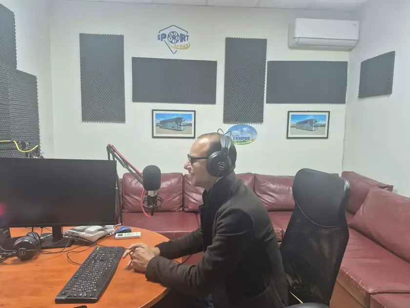 «Εισβολή» Στυλιανού στο στούντιο του Campos 97,8 (AUDIO)