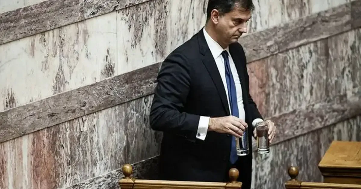 Η άμυνα του Μαξίμου στα γαλάζια αυτογκόλ