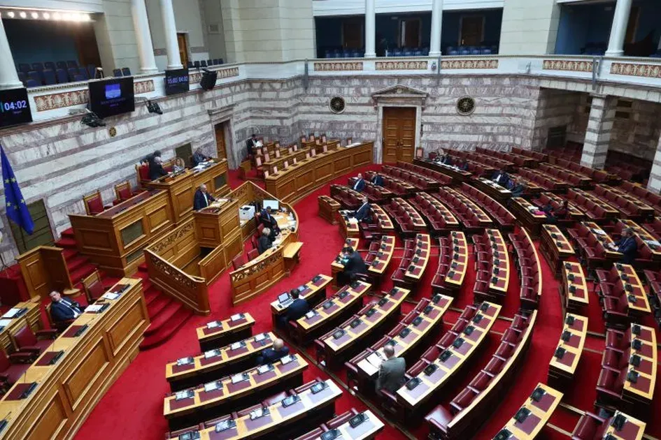 Ψηφίζεται σήμερα στην Ολομέλεια της Βουλής το νομοσχέδιο για τις άμεσες ξένες επενδύσεις