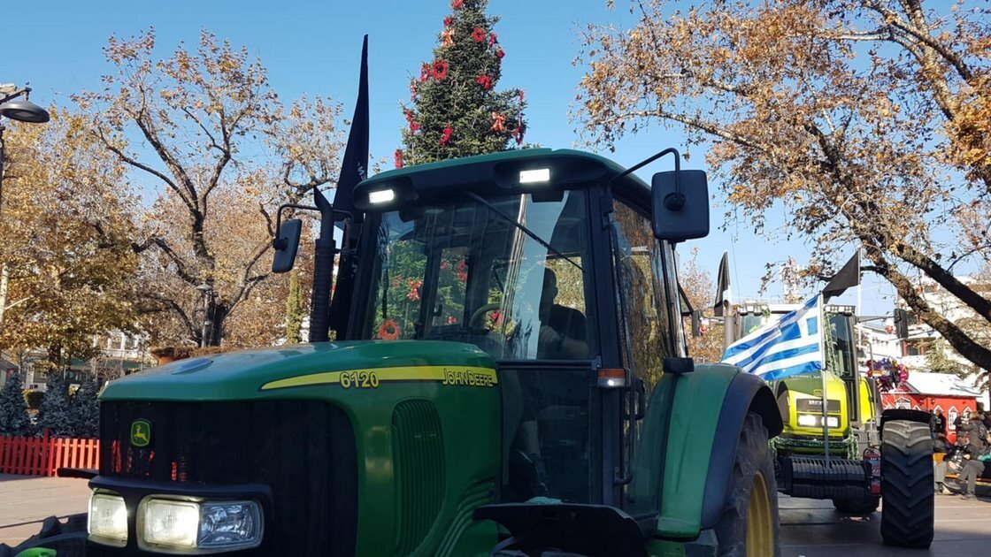 Χρηματοδότηση 160 εκατ. ευρώ στους αγρότες για να ανοίξουν οι δρόμοι