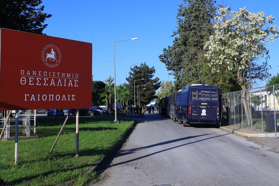Διεκόπη για τις 2 Ιουνίου η δίκη των Τεμπών 