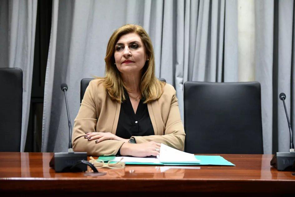 Λιακούλη σε Ζαχαράκη: Γονείς καταγγέλλουν ότι παιδιά δημοτικού στοιβάζονται σε 25μελή τμήματα! Ακούει κανείς;