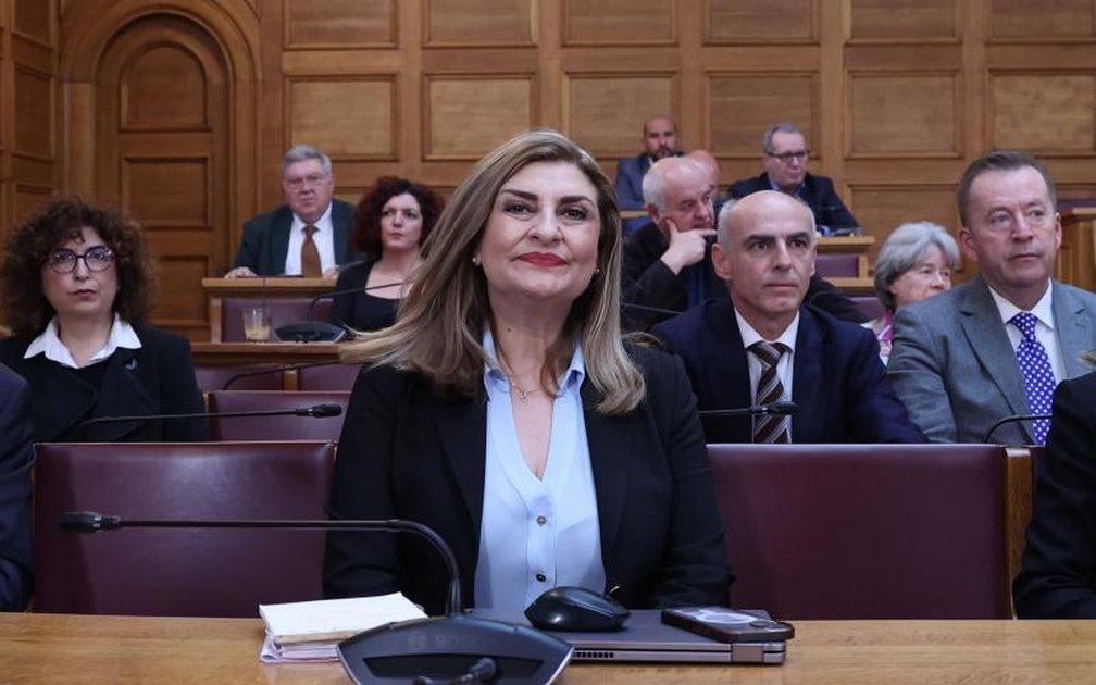 Βουλή | Η Κυβέρνηση απαντάει στην ερώτηση Λιακούλη για καταγγελίες Κουρέτα