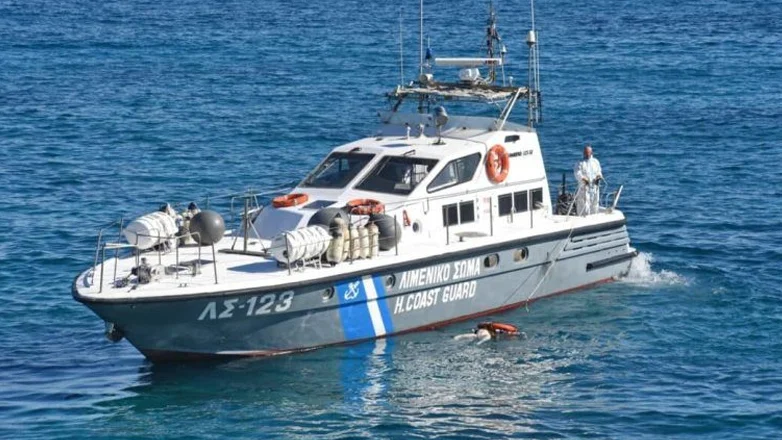 Βρέθηκε νεκρός μέσα στη Θάλασσα