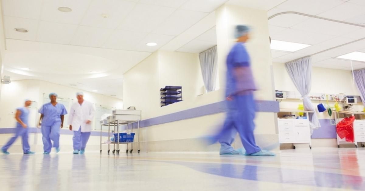 Αισιοδοξία των γιατρών για τον 15χρονο από τα Φάρσαλα - Τι δήλωσε ο πατέρας του