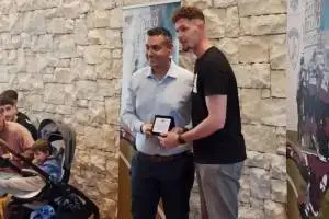 9772a6e1-21a4-4fd3-94fa-42d1713d0ffd_original