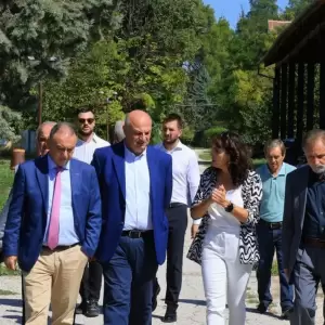 tsiaras5l_original