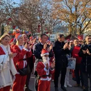 Santa_Walk_Larisa_3_original